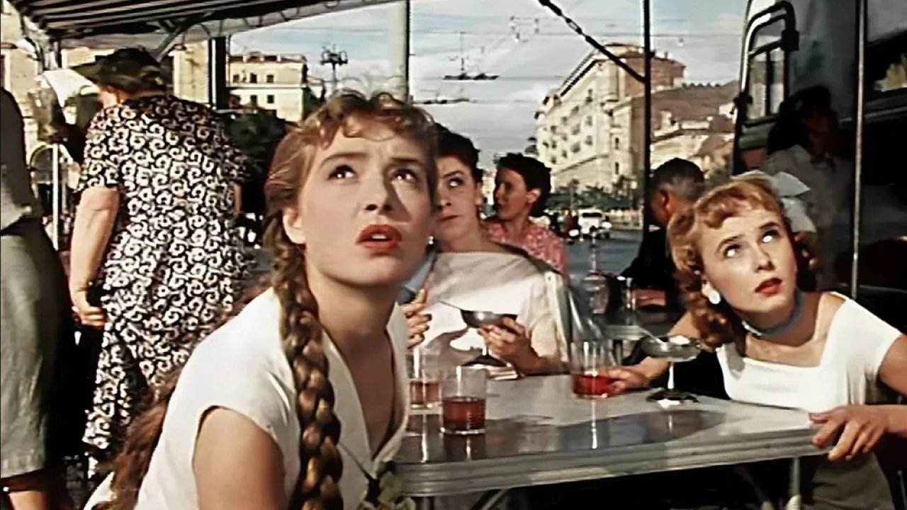 ТЕСТ: Угадайте, из каких отечественных фильмов подруги!