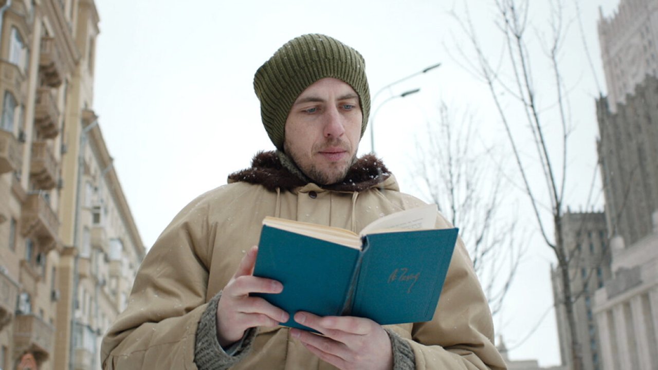 ТЕСТ: Угадайте фильмы с Александром Палем по одному кадру!