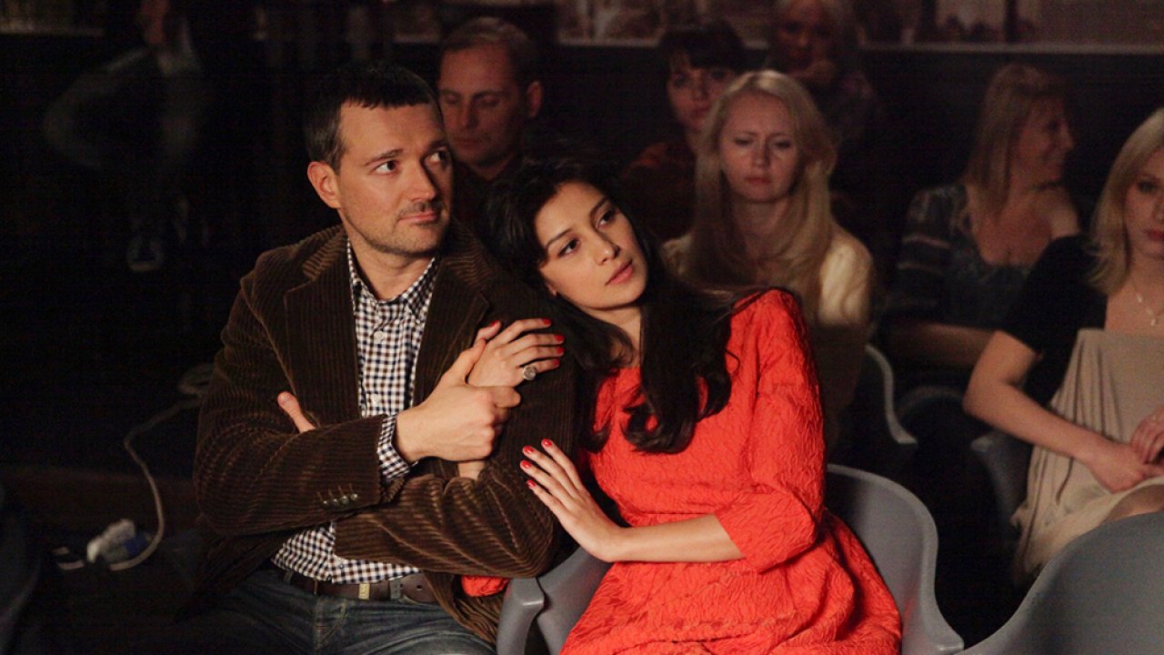 ТЕСТ: Угадайте фильмы с Равшаной Курковой по одному кадру!