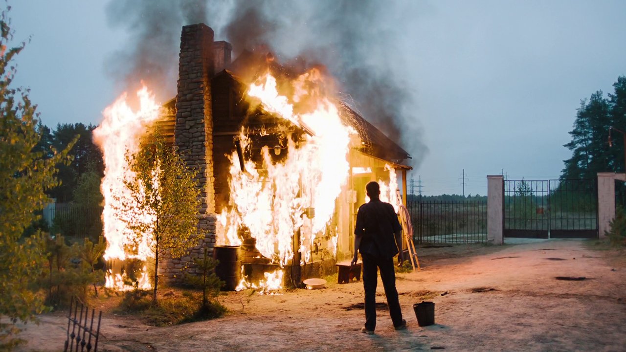 Парень с нашего кладбища