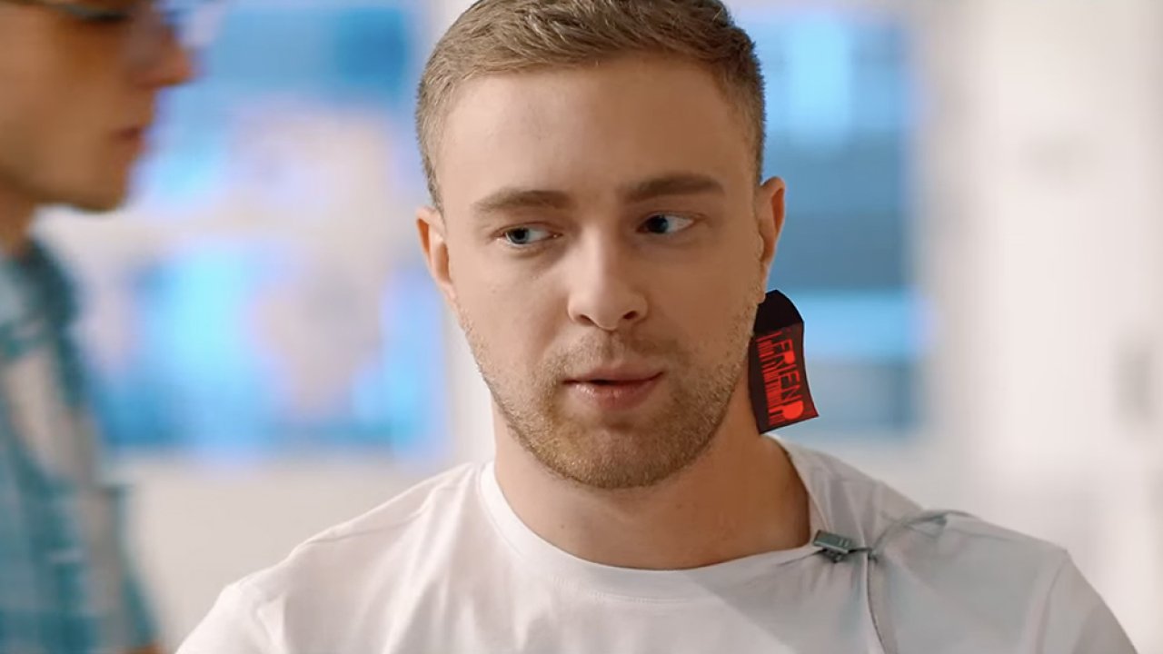 ТЕСТ: Угадайте ли вы, из какого фильма певец?