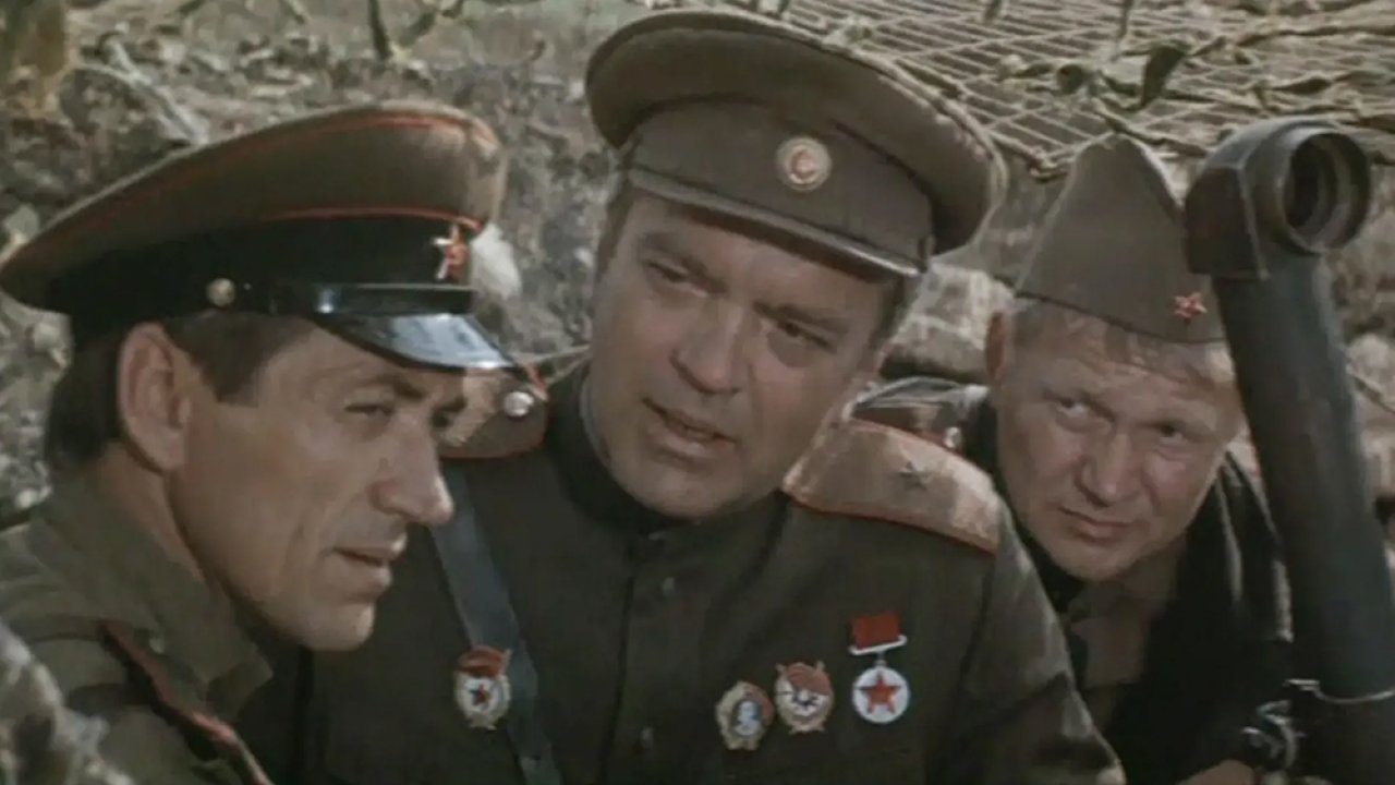 ТЕСТ: Узнаете ли вы, из какого фильма защитники Отечества?