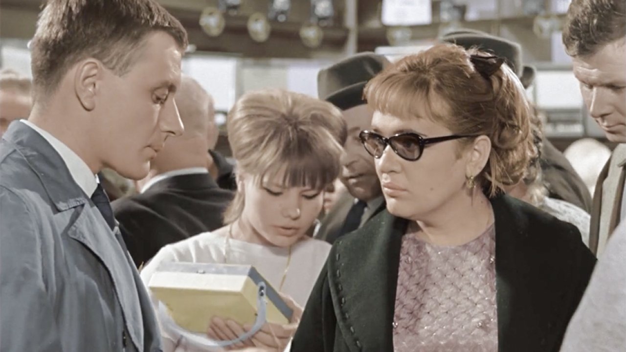 ТЕСТ: Проверьте, насколько хорошо вы помните фильм «Берегись автомобиля»!