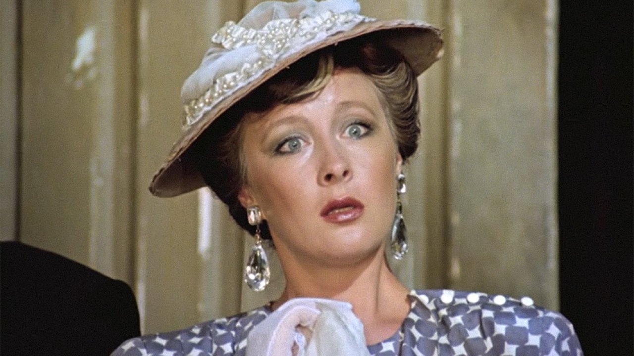 ТЕСТ: Угадайте фильмы с Ларисой Удовиченко по одному кадру!